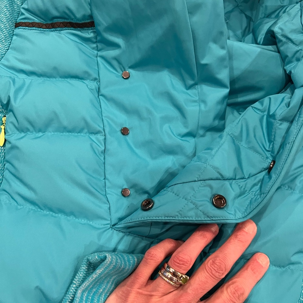 Lululemon Down Active Jacket Size 4 - image 5